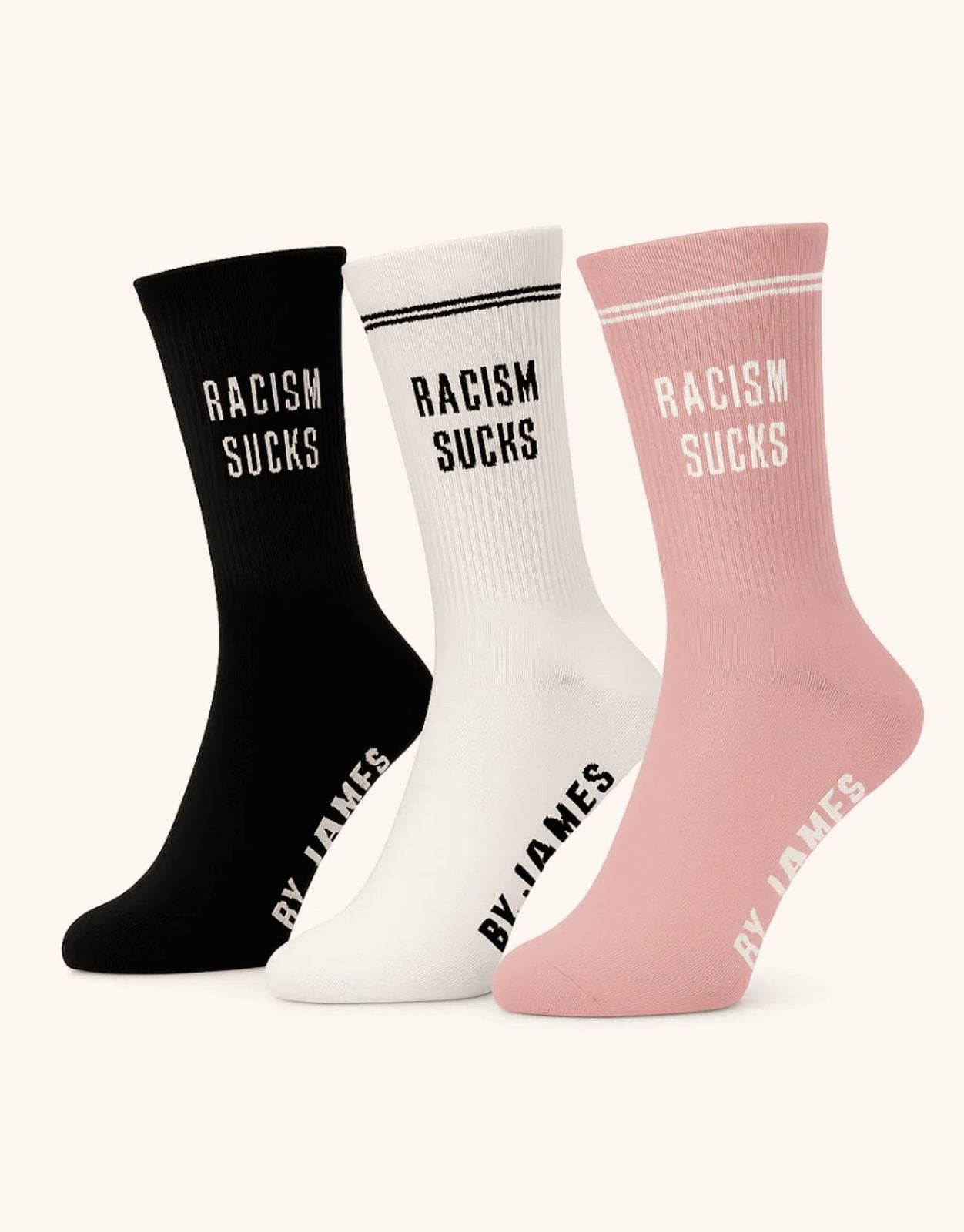 Racism Sucks-sokker fra BY JAMES