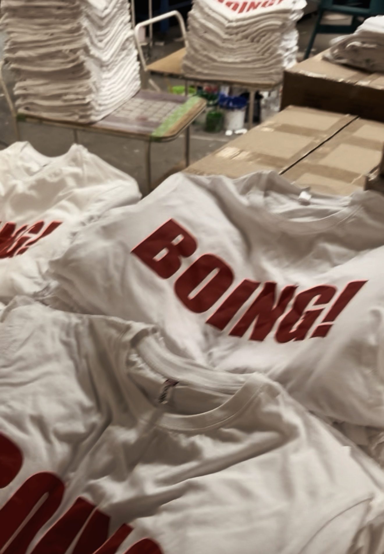 BOING!-T-shirts lige fra trykken